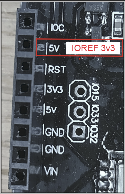 WeMos R1 D32 IOREF